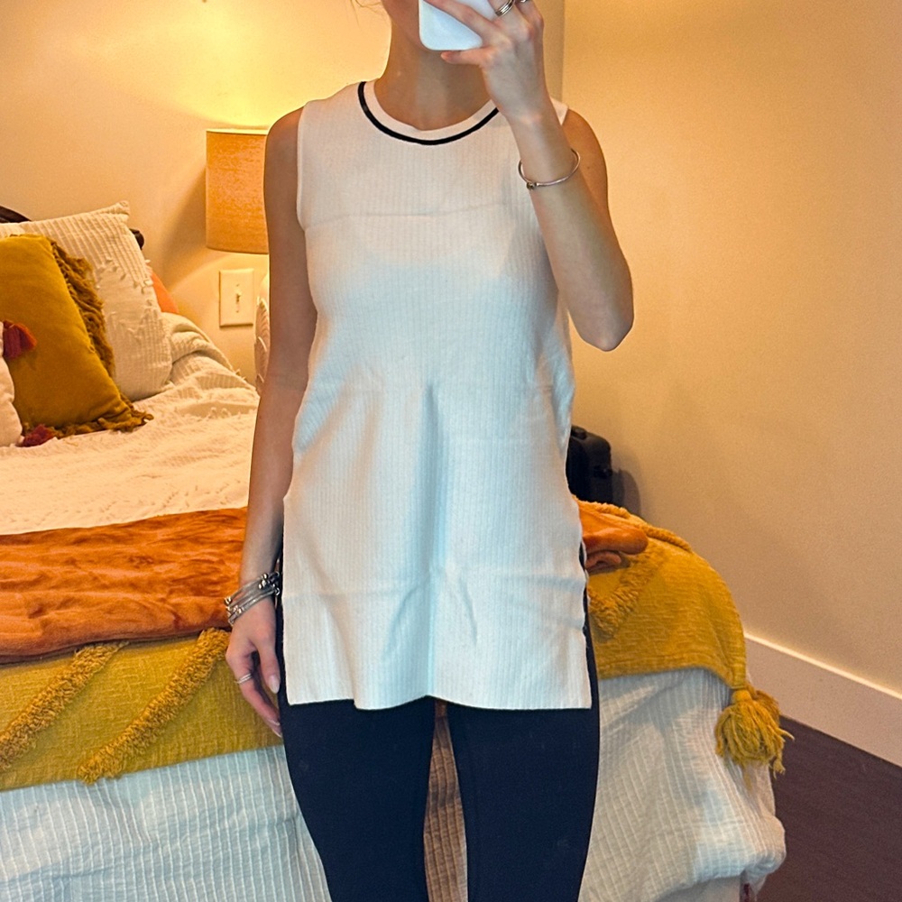 Athleta Sleeveless white sweater Top